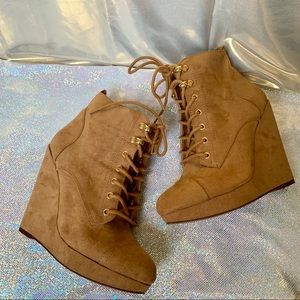 Forever21 Tan Suede Ankle Booties